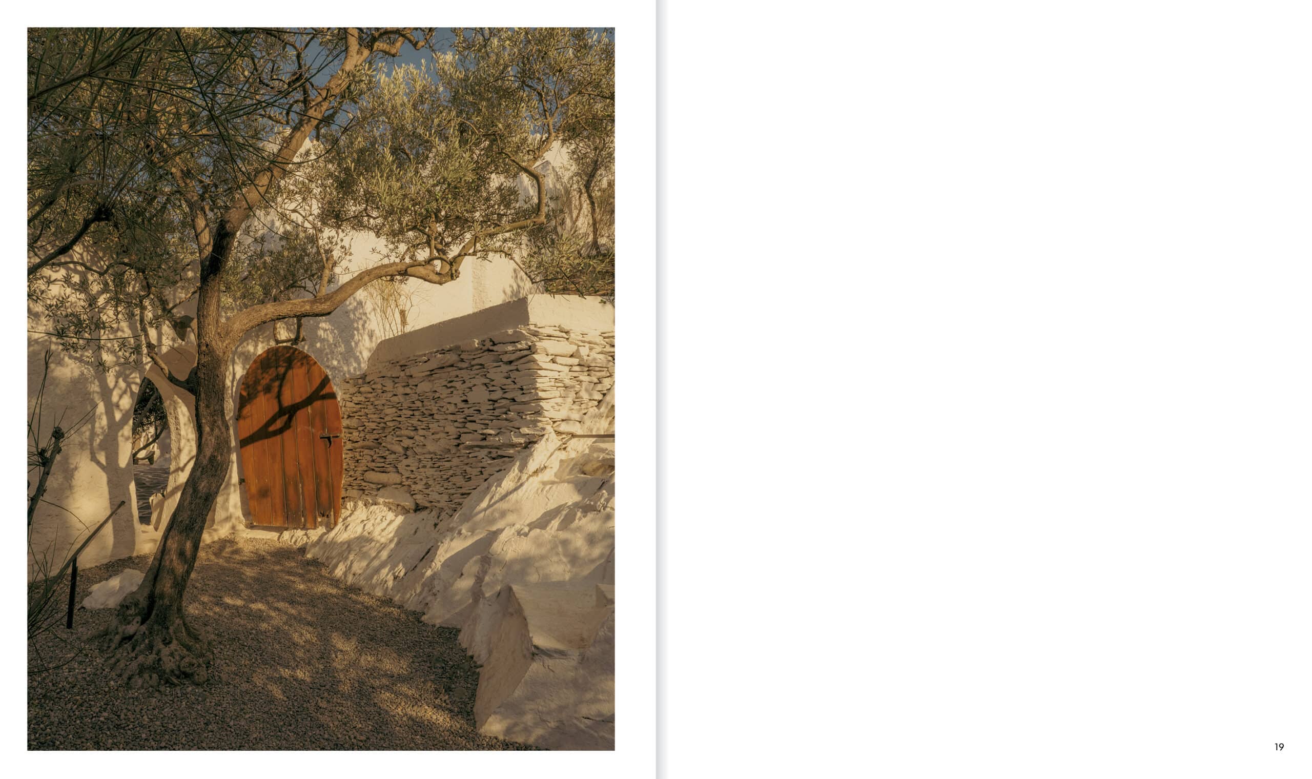 Casa Dalí, Coco Capitán