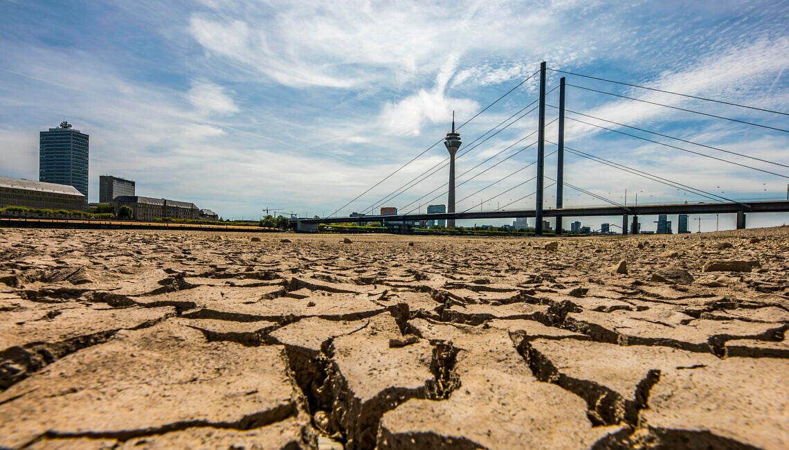 Death to the flushing toilet
