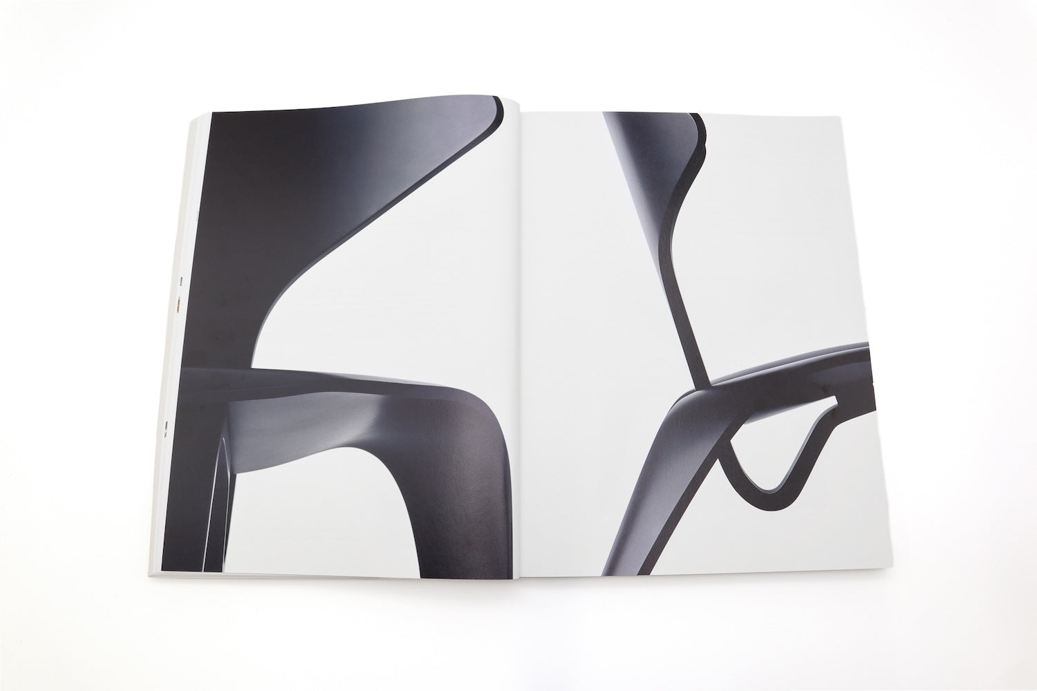 Poul Kjaerholm - Timeless Minimalism