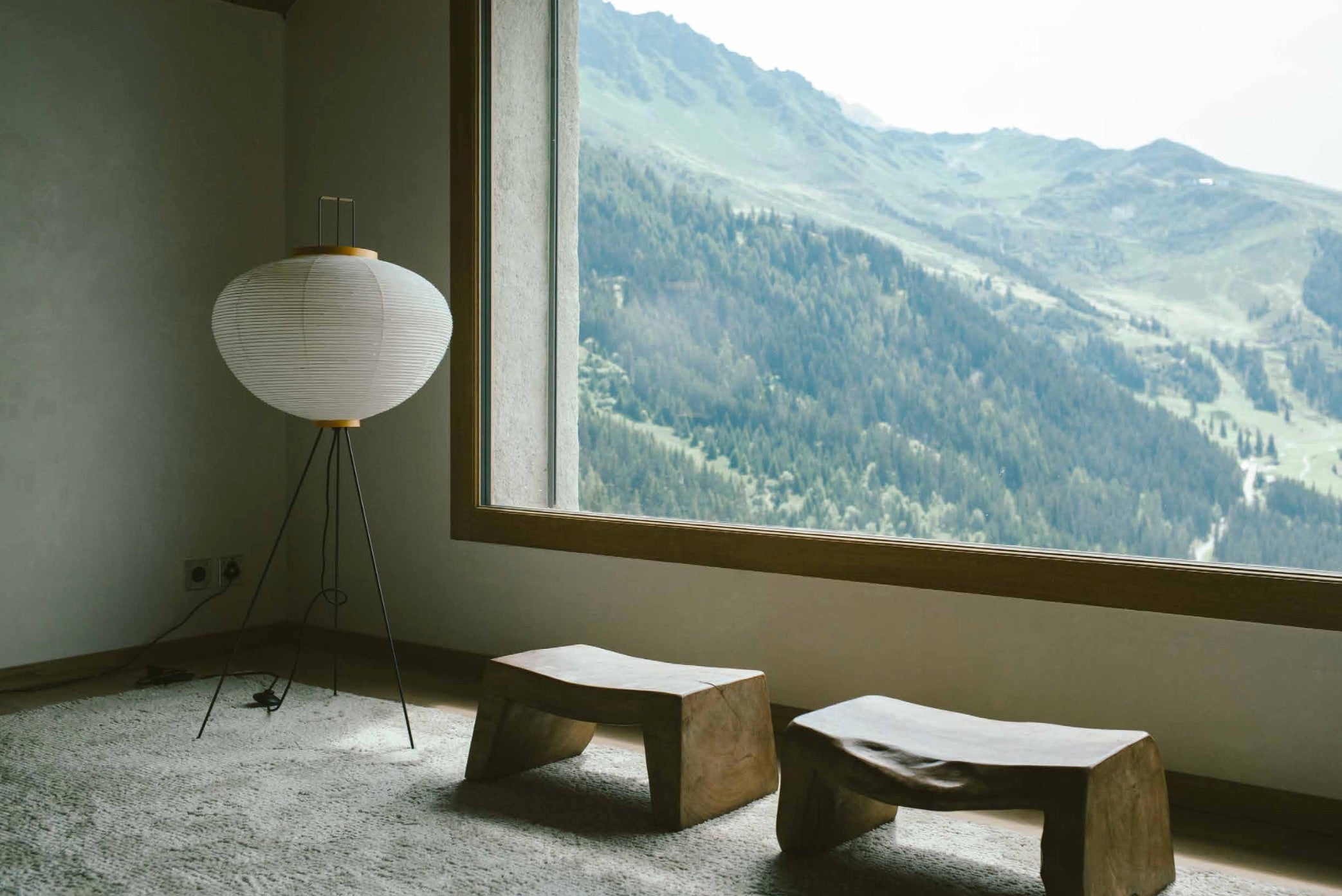 Bea Mombaers - items & interiors