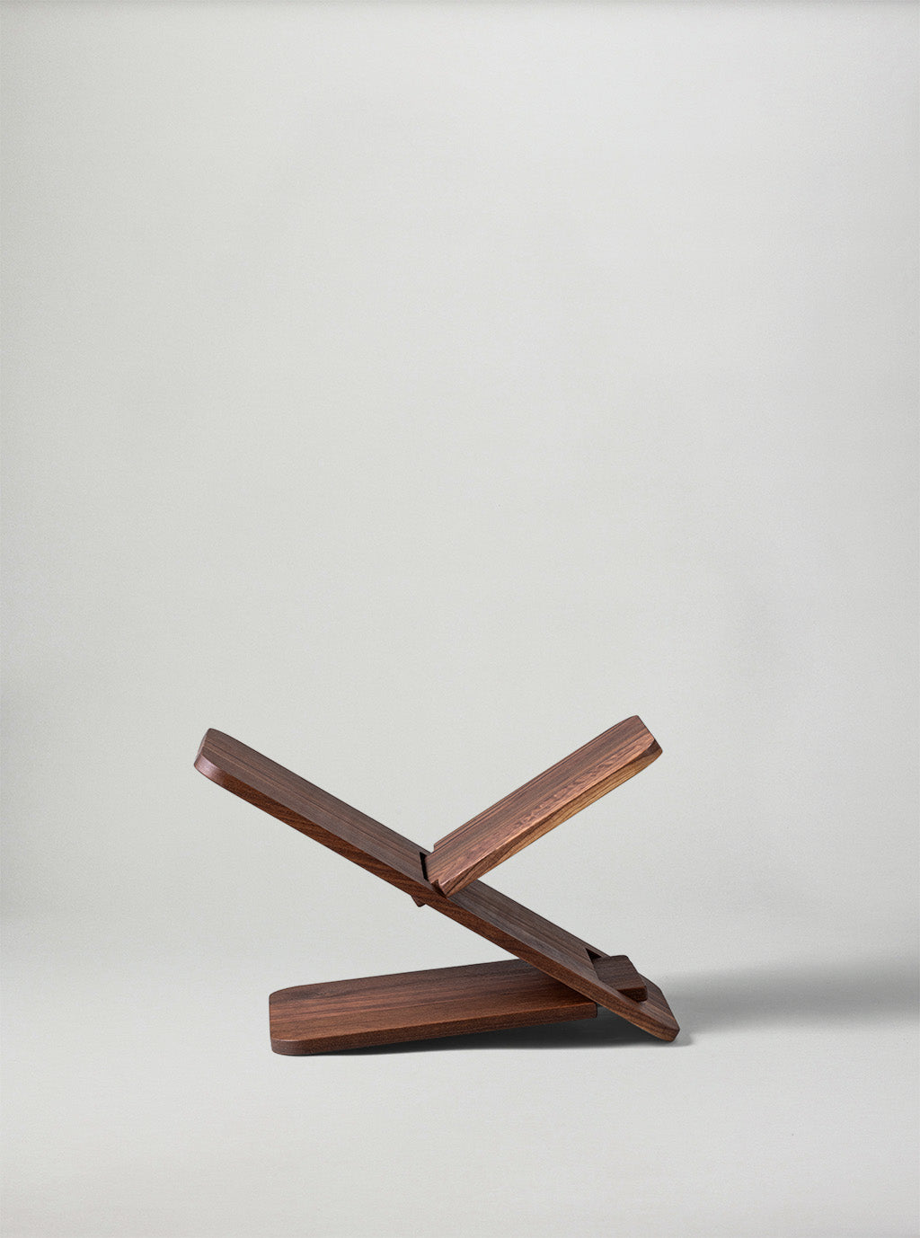 NM Bookstand Walnut