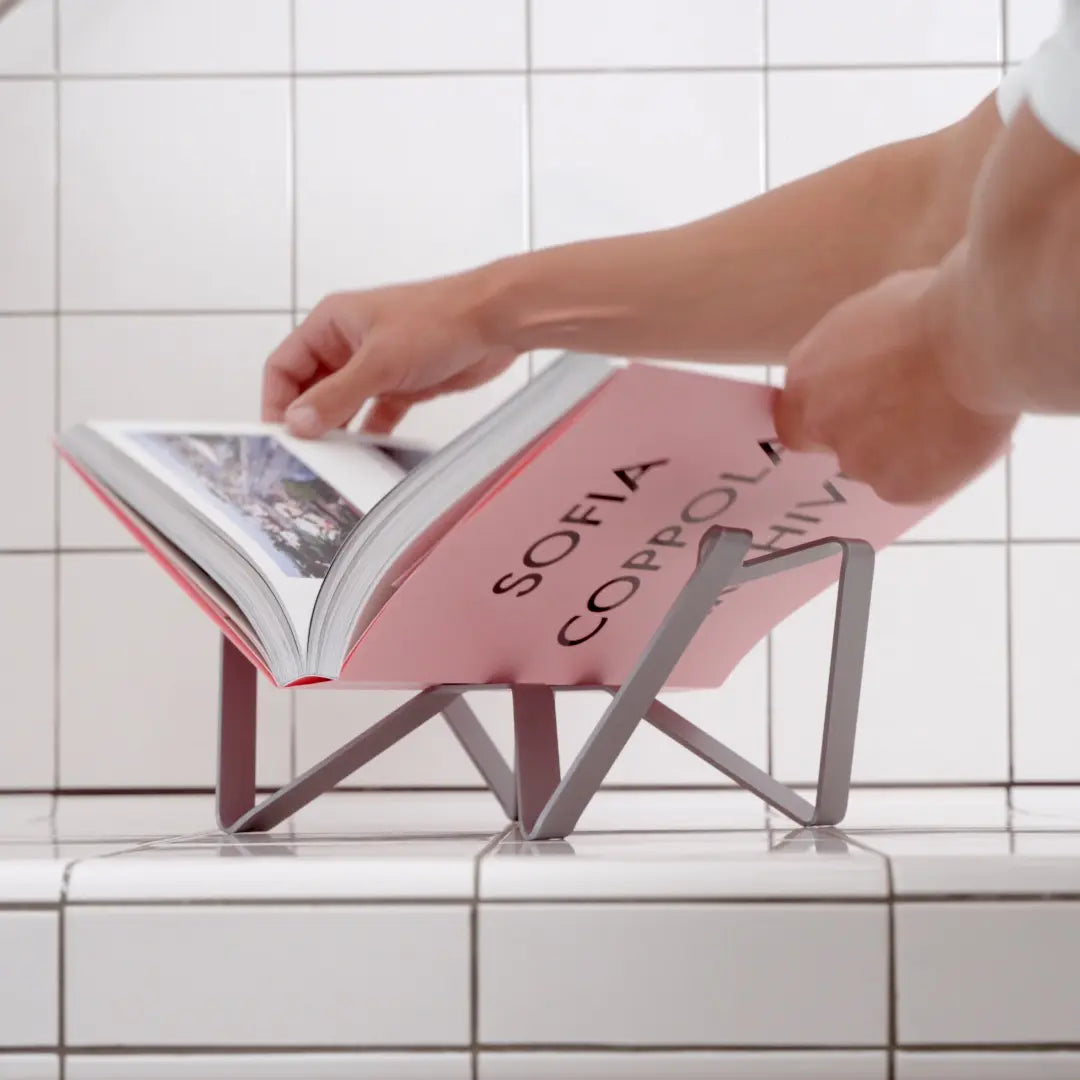 Bookstand 1.0 - Silver