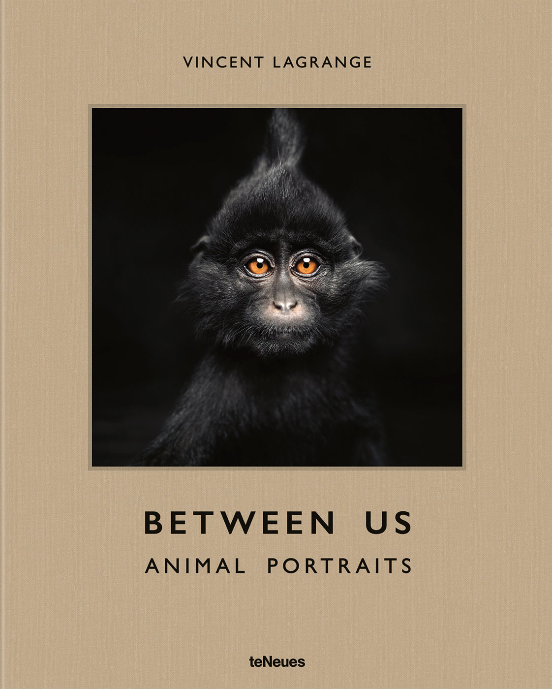 Between Us. Animal Portraits