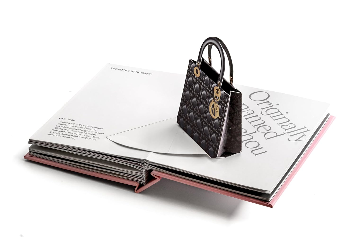 Fashion Unfolded - Pop-Up Dior