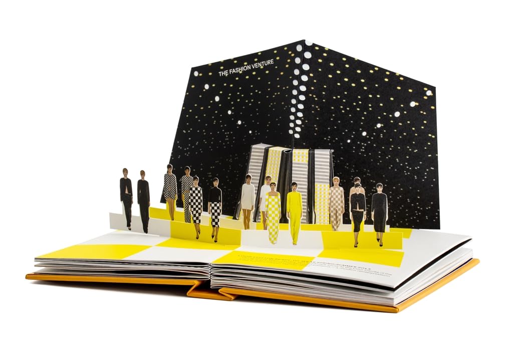 Fashion Unfolded - Pop-Up Louis Vuitton