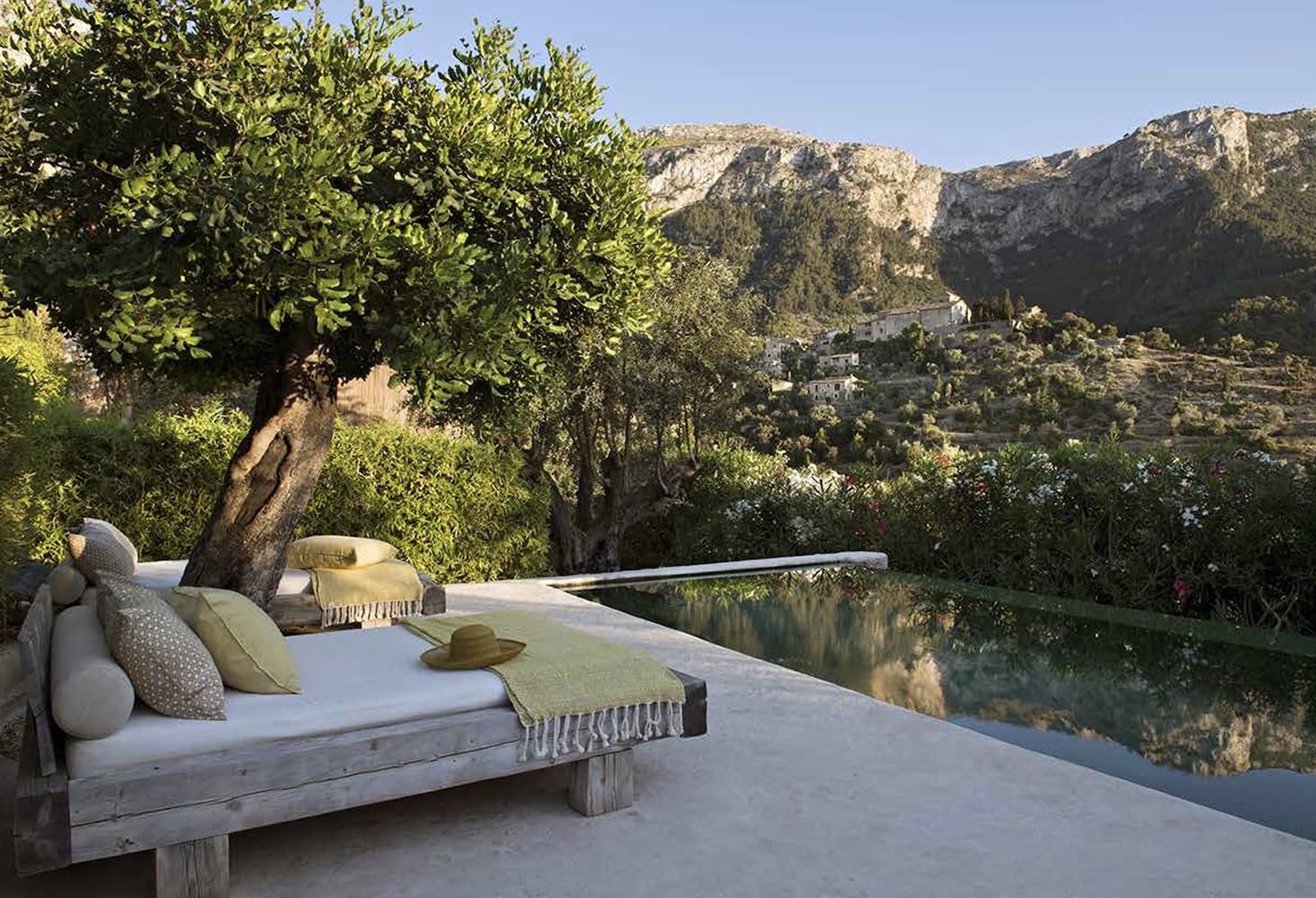 Mediterranean Living